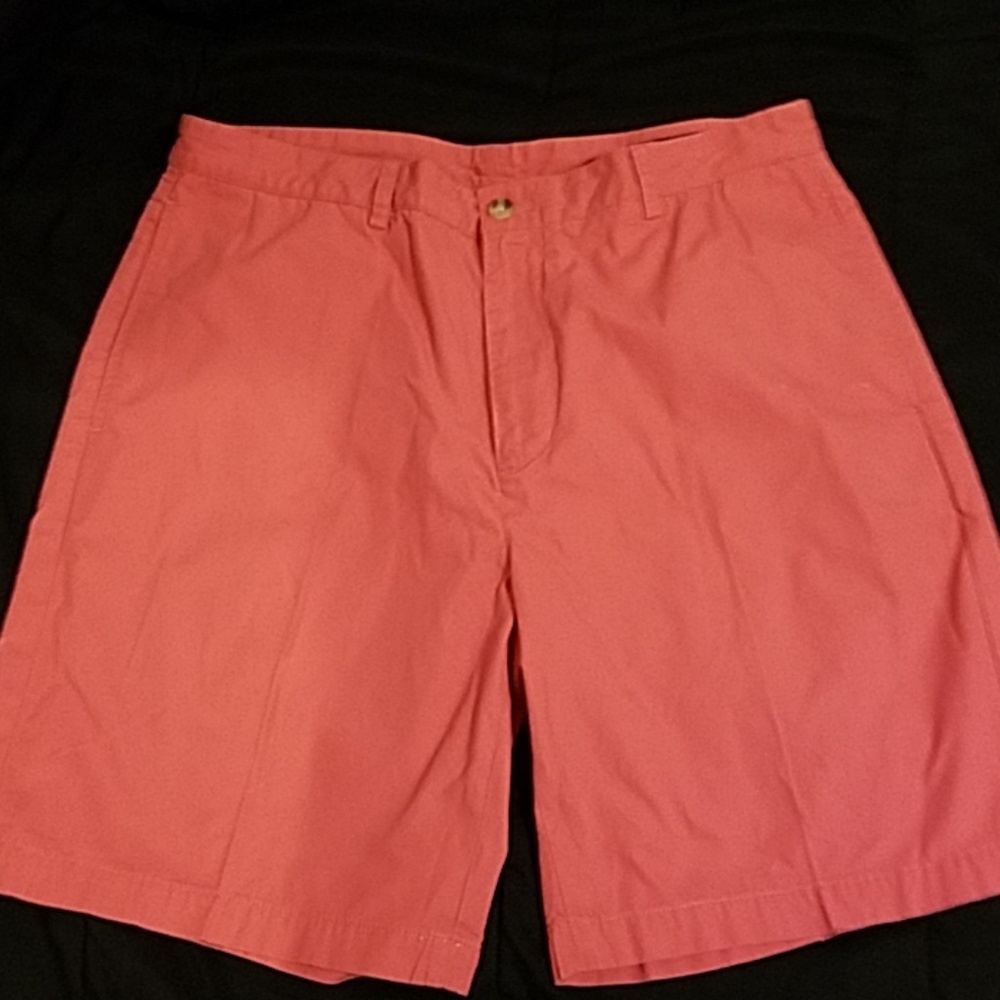 Vineyard Vines 9" Flat Front Classic Shorts 36